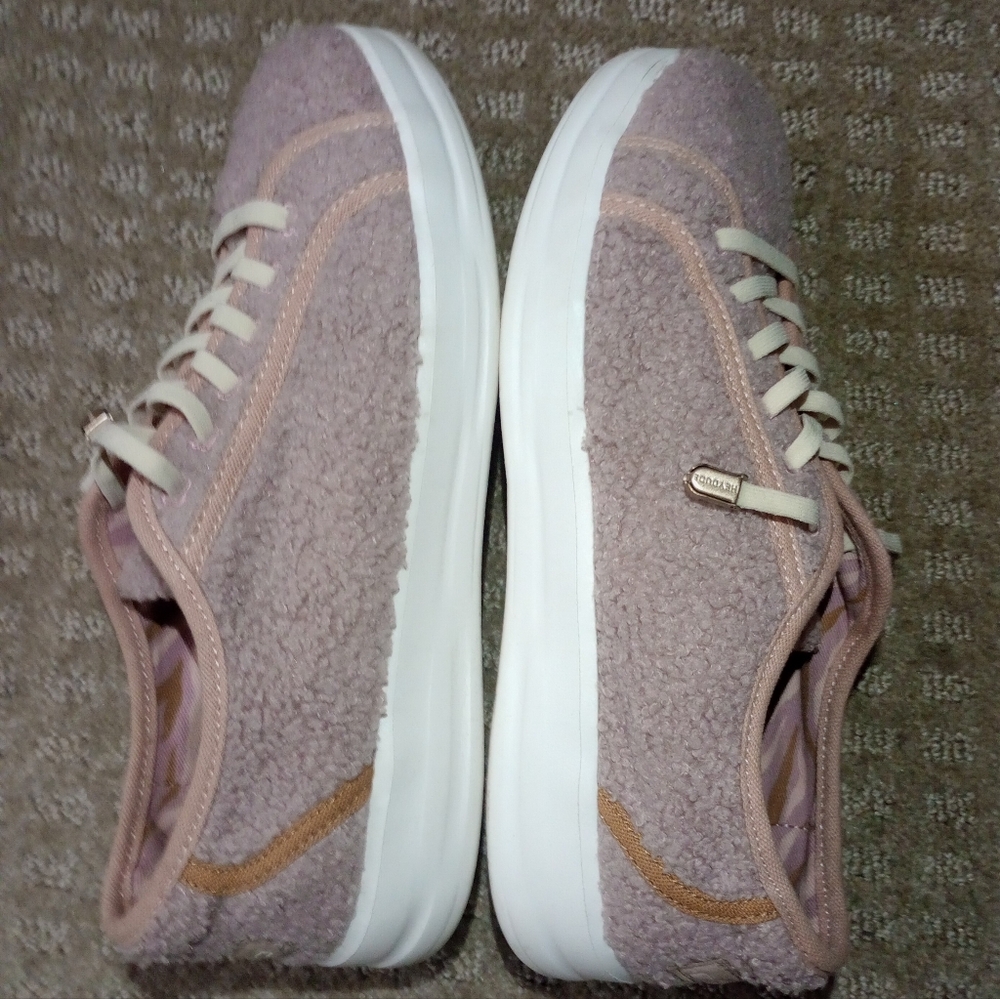 Hey Dude Karina Sherpa Pink Sneakers - Picture 4 of 9